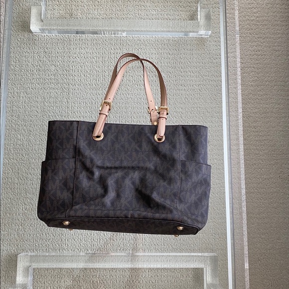 Michael Kors Laptop Tote Bag - Picture 2 of 5